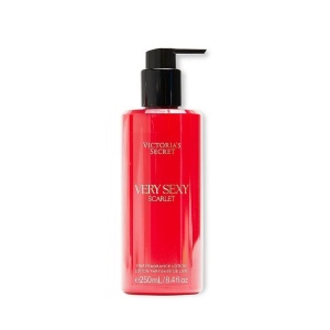 Lotiune de Corp Victoria's Secret Very Sexy Scarlet, 250 ml