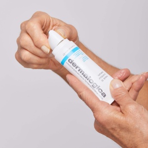 Ser pentru conturarea gatului si decolteului, Deramlogica, Neck Fit Contour, Femei, 50 ml