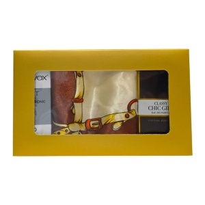 Set Cadou Elysa – Ser Revox Hyaluronic Acid 5% 30ml, Parfum Classy Chic Girl 50ml, Esarfa crem satinata