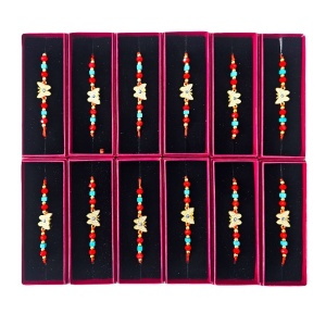 Set premium cu bratari martisor, charm fluture si detalii rafinate