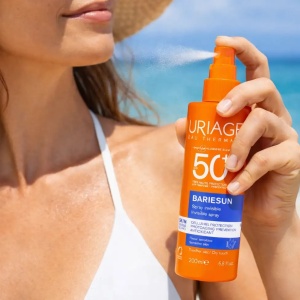 Spray invizibil cu protectie solara SPF50+ fara parfum Bariesun, 200 ml, Uriage