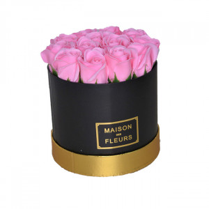 Aranjament floral cutie rotunda neagra cu trandafiri de sapun - Img 5