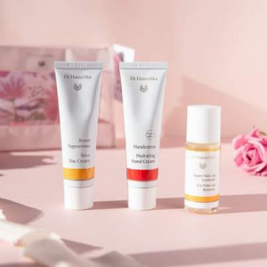 Crema de maini Dr. Hauschka Hydrating Hand Cream 50 ml - Img 3