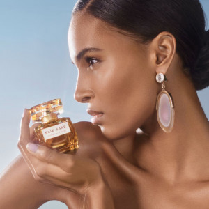 Elie Saab Le Parfum Lumiere, Apa de Parfum, Femei - Img 5