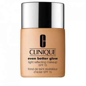 Fond de ten Clinique Even Better Glow SPF 15