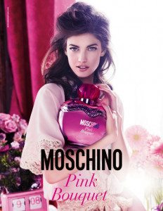 Moschino Pink Bouquet, Apa de Toaleta