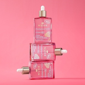 Serum de fata BIO cu Vitamina C Prodigieuse Boost Nuxe, 