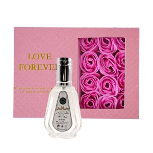 Set cadou Cadorium Apa de Parfum Lattafa Perfumes Pure Musk 50 ml si Cutie cu trandafiri