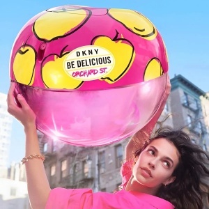 Set cadou DKNY Be Delicious Orchard Street Apa de parfum 100 ml + 15 ml