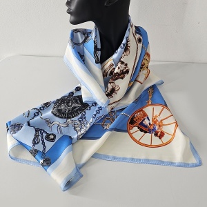 Set Jewels Blues Spray de corp si esarfa cu matase