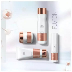 Set pentru reparare intensa Wella Professionals Fusion, Sampon 250 ml + Balsam 200 ml + Masca 150 ml + Tratament 70 ml