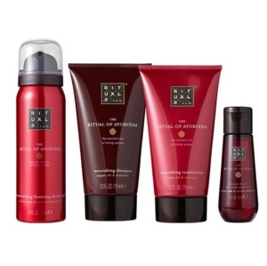 Set Rituals The Ritual of Ayurveda, Sampon 70 ml, Gel de dus 50 ml, Balsam 70 ml, Ulei uscat pentru par si corp 30 ml