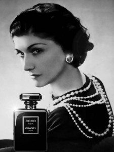 Chanel Coco Noir, Apa de Parfum, Femei - Img 4