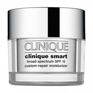 Crema de fata Clinique Smart SPF 15 Custom Repair Moisturiser