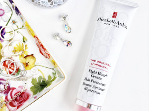 Crema de zi Elizabeth Arden Eight Hour Cream Skin Protectant Fragrance Free 