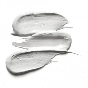 Demachiant fata Ren Clearcalm Clay Cleanser 1