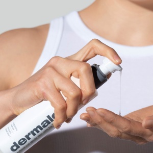 Gel de curatare iluminator pentru fata Dermalogica cu acid glicolic
