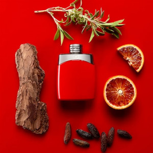 Apa de parfum Montblanc, Legend Red