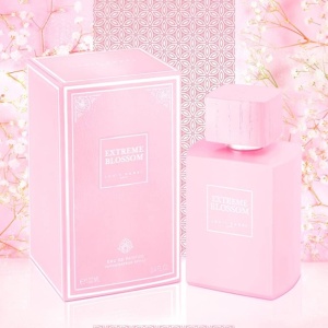 Set cadou Roselia cu Apa de Parfum, Femei Louis Varel Extreme Blossom, 100 ml si esarfa