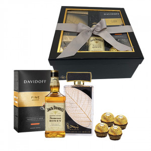 Set cadou unisex, cutie eleganta cu parfum Lattafa Perfumes Najdia in Gold 100 ml, Cafea Davidoff Fine Aroma 250gr, Whisky Jack Daniel's Tennessee Honey 200ml