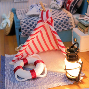 Set DIY pentru Casa de Papusi Brandon’s Room - Model de Dormitor din Lemn