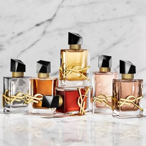 Yves Saint Laurent Libre Flowers & Flames, Apa de Parfum, Femei