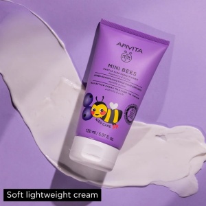 Balsam de par cu afine si miere pentru copii Mini Bees Apivita, 150 ml