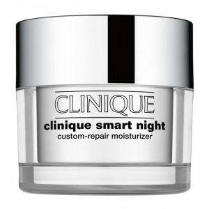Crema hidratanta de noapte Clinique Smart Repair
