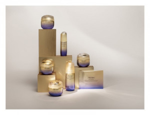 Emulsie Anti-rid Shiseido Vital Perfection Uplifting And Firming - Img 3