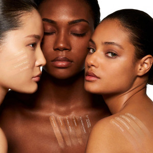 Tom Ford Beauty Traceless Foundation Stick