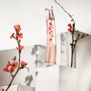 Kenzo Flower Ikebana Sakura, Apa de Parfum, Femei