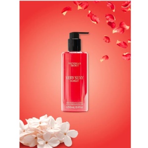 Lotiune de Corp Victoria's Secret Very Sexy Scarlet, 250 ml