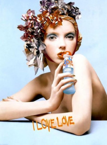 Moschino I Love Love