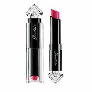 Ruj de buze parfumat Guerlain La Petite Robe Noir - Img 4