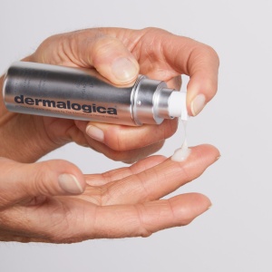 Ser de Zi Dermalogica Smart Response, Netezeste, Intareste si Hidrateaza, Pentru Fata, 30 ml