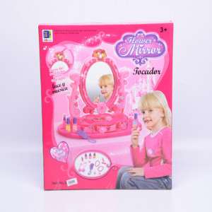 Set Oglinda infrumusetare pentru fetite 