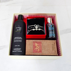 Set Wood Tease, Apa de Parfum Ard al Zaafaran Mousuf, Set 3 bratari din otel inoxidabil, onix si zirconiu, Gel de Dus Molton Brown Relaxing Ylang-Ylang, Sampon Alfaparf Rebalancing Low Shampoo Blends of Many