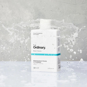 Balsam de par cu 2% Behentrimonium Chloride The Ordinary, 240 ml 