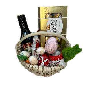 Cos cadou de Paste, Baileys Original 200ml, praline Ferrero, praline Kinder Bueno, iepuras decorativ si oua decorative
