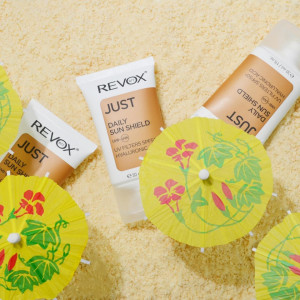 Crema de zi Revox Just Daily sun shield uva+uvb filters SPF50 + hyaluronic acid, 30 ml - Img 2