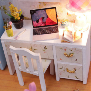 Kit Casuța DIY in Miniatura Hemiola’s - Set Complet cu Mobilier si Accesorii
