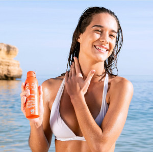Lotiune cremoasa cu SPF50+ SVR Sun Secure, 200 ml