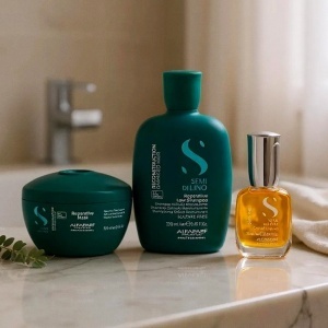 Pachet Alfaparf Semi di Lino Reconstruction cu Sampon 250 ml + Masca 200 ml + Ulei Cristalli Liquidi 15 ml