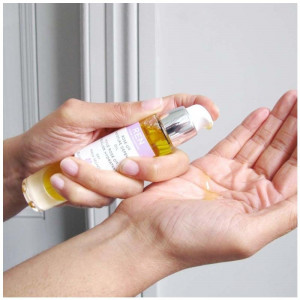 Ren Dry Skin Rose O12 Moisture Defence Oil 1