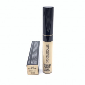 Corector Smashbox Studio Skin Flawless 24 Hour Light Neutral Olive