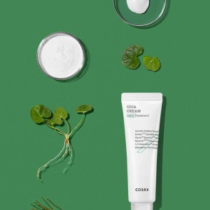Crema pentru fata hidratanta cu extract de Centella Asiatica, Pure Fit COSRX, 50 ml
