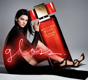 Estée Lauder Modern Muse Le Rouge Gloss, Apa de Parfum
