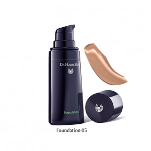 Dr Hauschka Make-Up Foundation 05 Nutmeg 30 Ml