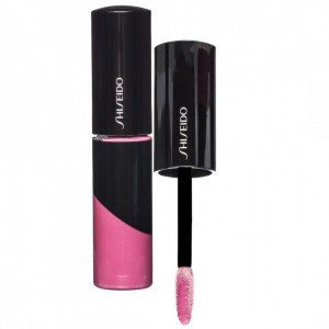 Luciu pentru buze Shiseido Lacquer Gloss No.RS306 Plum Wine, 7.5ml