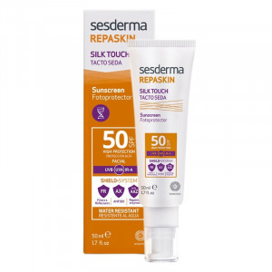 Crema pentru protectie solara cu SPF 50 Repaskin Silk Touch, Sesderma